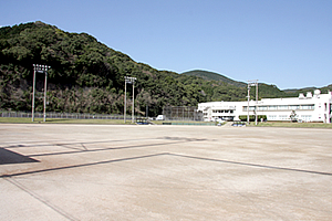 鹿町運動場