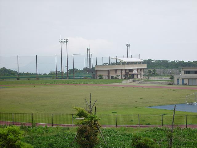 宇久陸上競技場