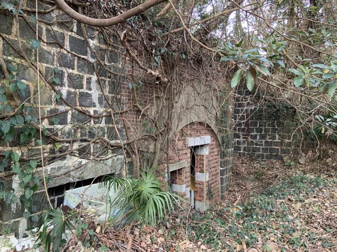 旧陸軍佐世保要塞丸出山堡塁跡