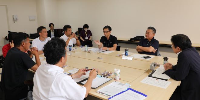 話し合いの様子