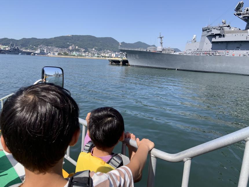軍港クルーズ