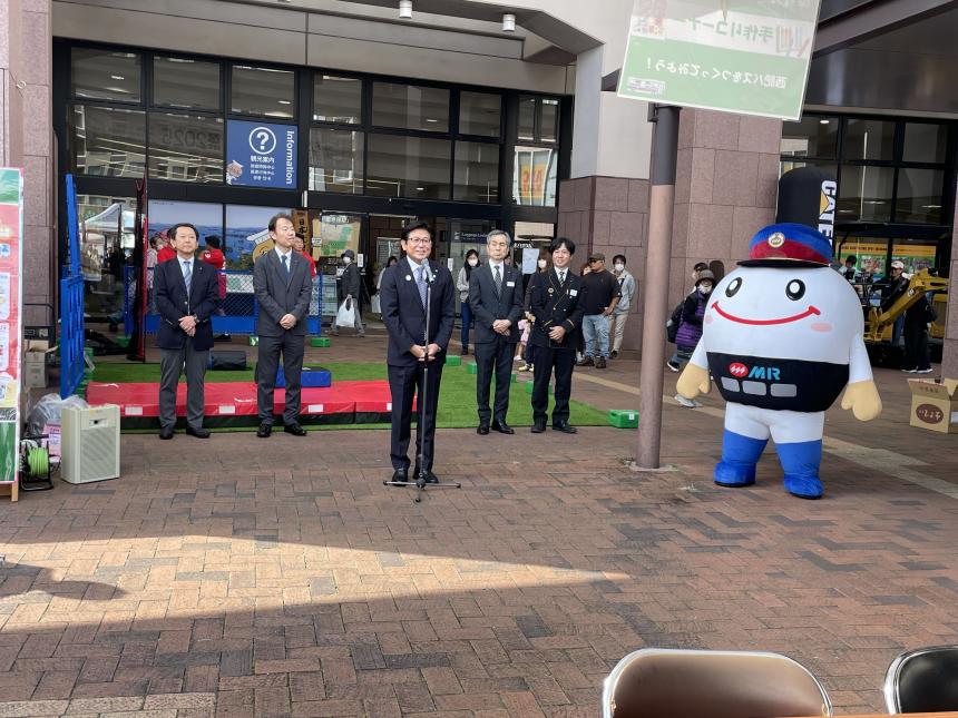 開会式の様子