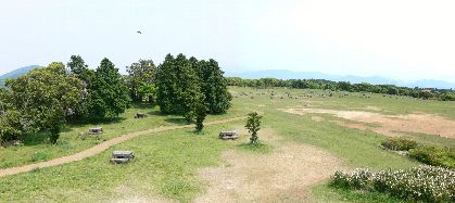 烏帽子岳園地（風と星の広場）